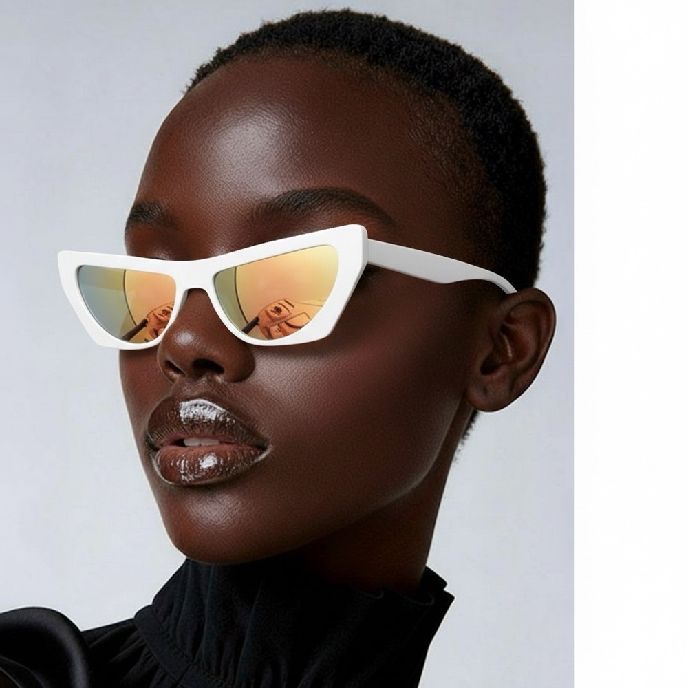 Chic White Cat-Eye Sunglasses